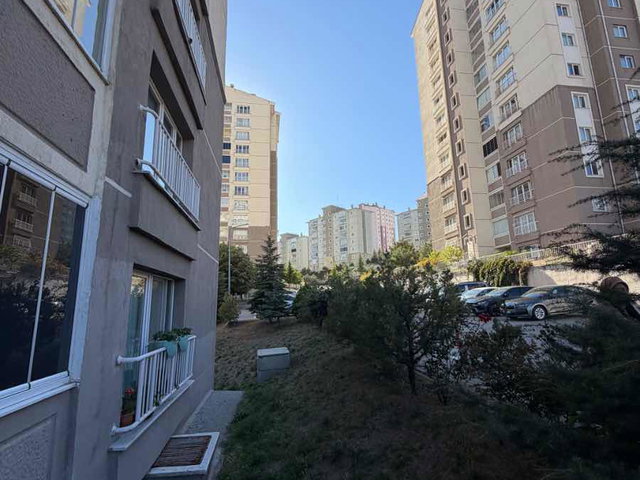 ETİMESGUT ATAYURT MH. SATILIK GENİŞ KATTA 3+1 SATILIK DAİRE