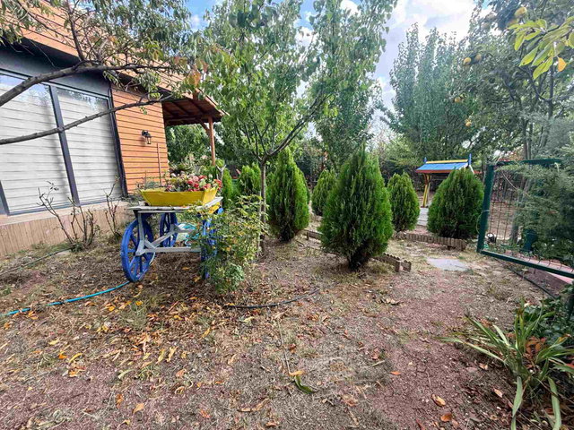 KAHRAMANKAZAN'DA FULL EŞYALI 7/24 GÜVENLİKLİ SİTEDE EV & BAHÇE