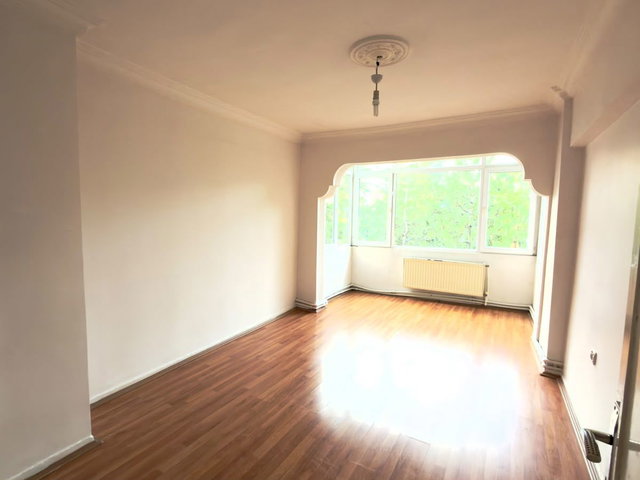 ULUBATLI HASAN MAH’DE DOĞU-GÜNEY CEPHELİ 3+1 | 2 BANYO | BALKON | KOMBİLİ