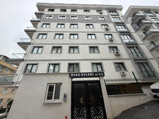 MALTEPE GİRNE ÖYKÜ EVLERİNDE FIRSAT 2+1 | NET 83 M2 | OTOPARKLI