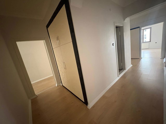 REMAX İLKE'DEN ŞEHRİN EN GÜZEL BÖLGESİ'NDE 3+1 KİRALIK DAİRE