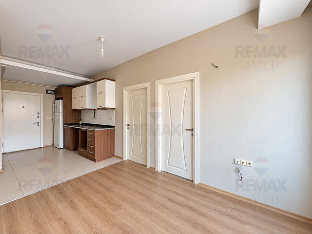 REMAX AVLU'DAN ÇİFTLİKKÖY'DE 2+1 KİRALIK DAİRE