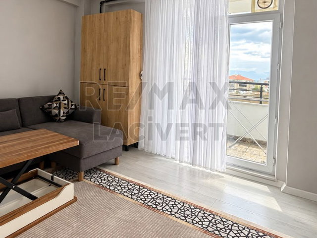 RE/MAX LACİVERT'TEN DADAŞKENT'TE EŞYALI KİRALIK 1+1 DAİRE