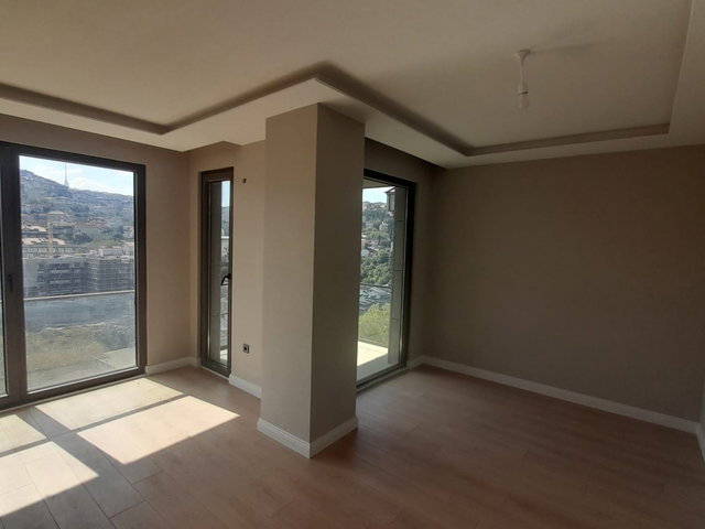 ÇENGELKÖY MEDA TERRACE SATILIK 180 M2 4+1 TERASLI DUBLEKS DAİRE
