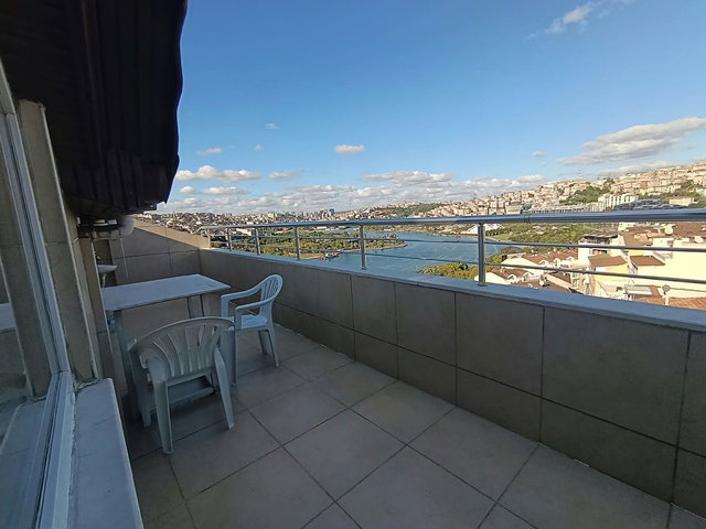 HALIÇ’E NAZIR TERASLI, FERAH VE PRESTIJLI 3+1 SATILIK DAİRE