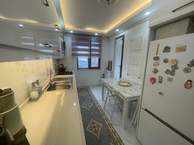 YENİ BİNADA AÇIK KAPALI OTOPARKLI HER KATTA TEK DAİRE 3+1
