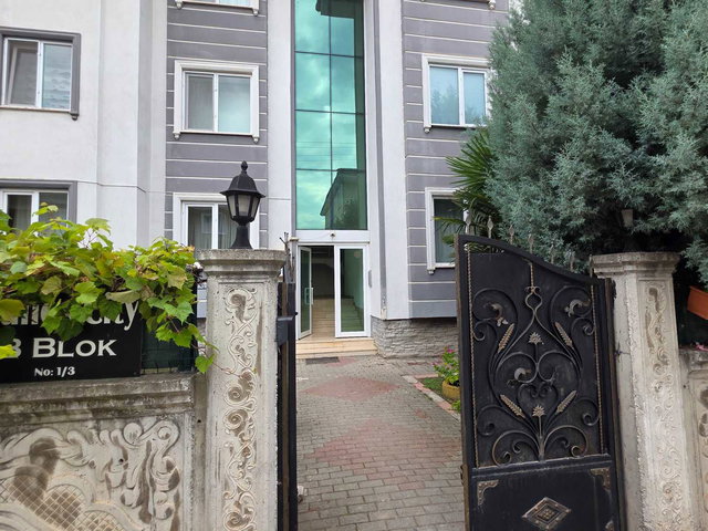 GÜNEŞLER MAHALLESİNDE SATILIK 3+1 DAİRE
