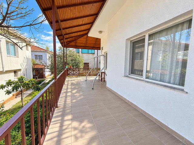 BABAKALE ÇAĞKENT SİTESİNDE DENİZE 200 MT 2+1 TRİPLEX VİLLA