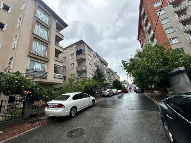 ÜMRANİYE ÇAMLIK MAH.İKBAL CADDESİNE YAKIN KİRALIK E.BANYOLU DAİRE