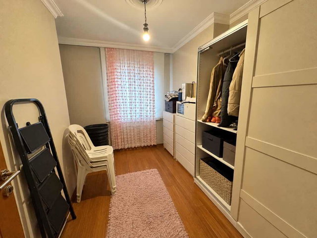 ÜMRANİYE ÇAMLIK MAH.İKBAL CADDESİNE YAKIN KİRALIK E.BANYOLU DAİRE