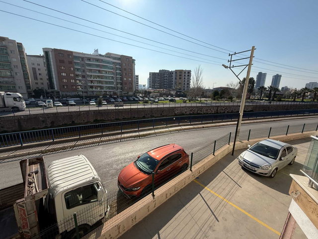 BAYRAKLI CİRİTOĞLU DENİZ SİTESİNDE KİRALIK GENİŞ 3+1 YENİ DAİRE