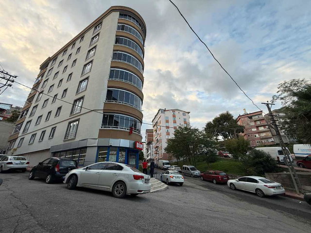 ŞEHİR MERKEZİNDE FULL DENİZ MANZARALI SIFIR AYARINDA 3+1 KİRALIK DAİRE