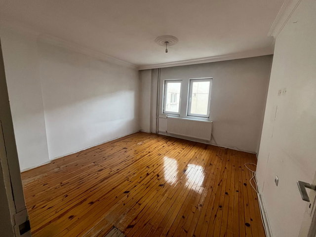 REMAX İLKE'DEN KÖŞK MAH. 3+1 KİRALIK DAİRE