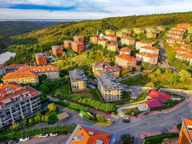 KOÇ ÜNI EN İYI SITESI AYA SARIYER LÜKS EŞYALI ARAKAT KIRALIK 2+1