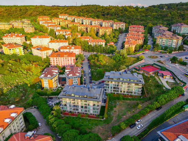 KOÇ ÜNI EN İYI SITESI AYA SARIYER LÜKS EŞYALI ARAKAT KIRALIK 2+1
