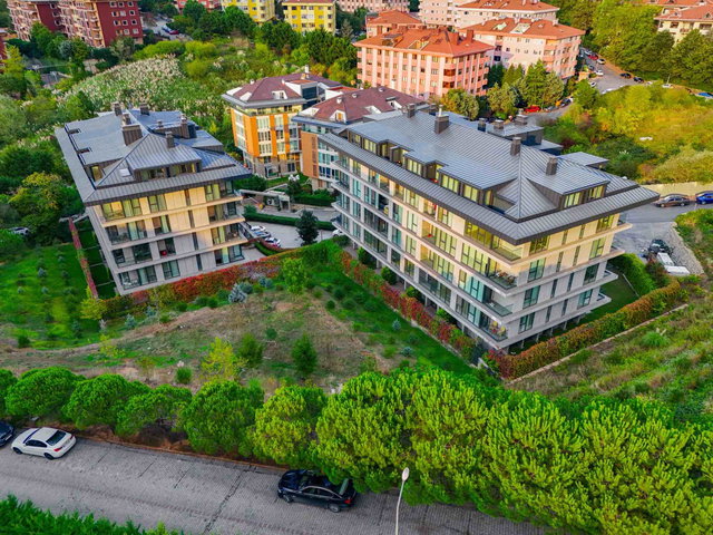 KOÇ ÜNI EN İYI SITESI AYA SARIYER LÜKS EŞYALI ARAKAT KIRALIK 2+1