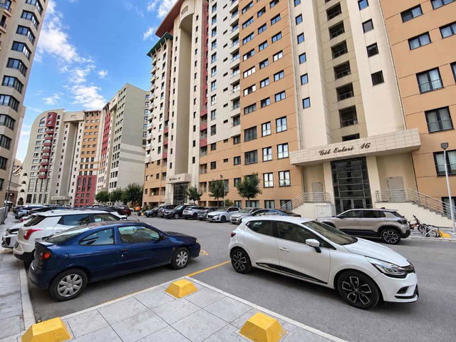 SİNPAŞ ALTINORAN GÖLEVLERİNDE SATILIK 2,5+1 PEYZAJ CEPHELİ DAİRE