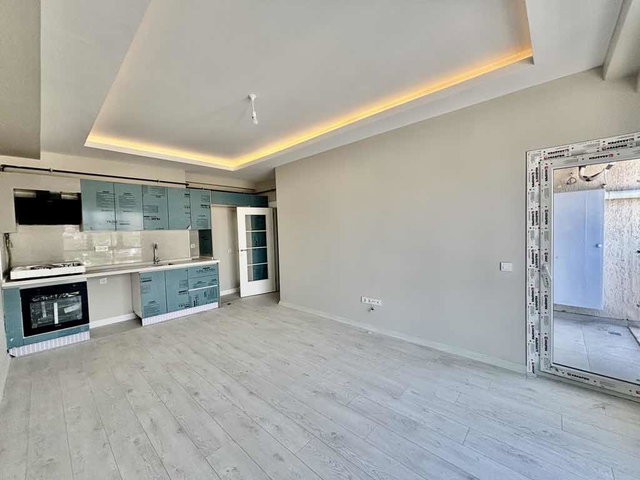 MALTEPE CEVİZLİ MAHALLESİ BALKONLU ÖN CEPHE 2+1 KİRALIK DAİRE