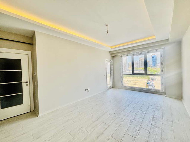 MALTEPE CEVİZLİ MAHALLESİ BALKONLU ÖN CEPHE 2+1 KİRALIK DAİRE