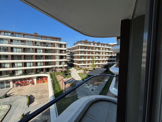 REMAX ŞEHİRDEN ELEGANTPARK SITESI'NDE 1 + 1 KIRALIK DAIRE