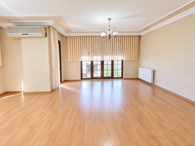 KÜÇÜKYALI AYDINEVLERDE METRO VE HİLLTOWN AVMYE YAKIN 3+1 DAİRE