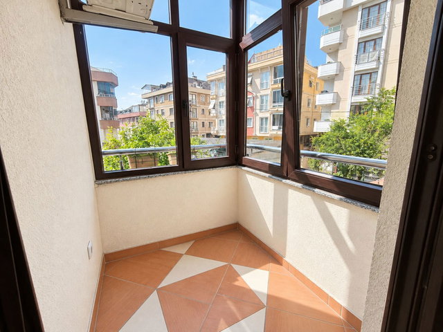 KÜÇÜKYALI AYDINEVLERDE METRO VE HİLLTOWN AVMYE YAKIN 3+1 DAİRE