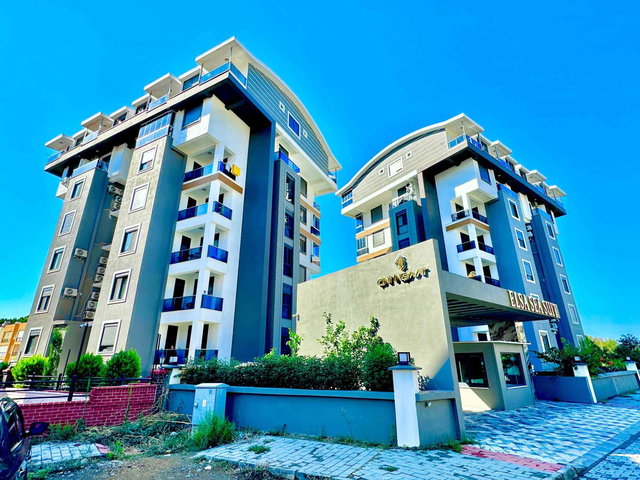 DENİZE 450 MT | ELSA SUIT’TE EŞYALI 1+1 KİRALIK