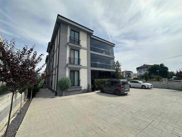 YAZLIKTA KIRALIK 3+1 DAIRE