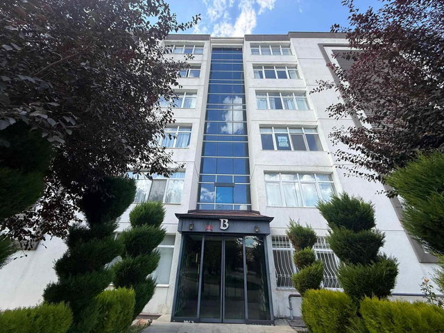 NOVA PARK SİTESİ SAUNALI 4+1 KİRALIK DAİRE