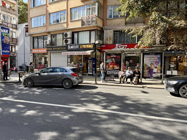 ORTAKÖY DEREBOYU CAD 2. ARAKAT TADİLATLI SATILIK DAİRE