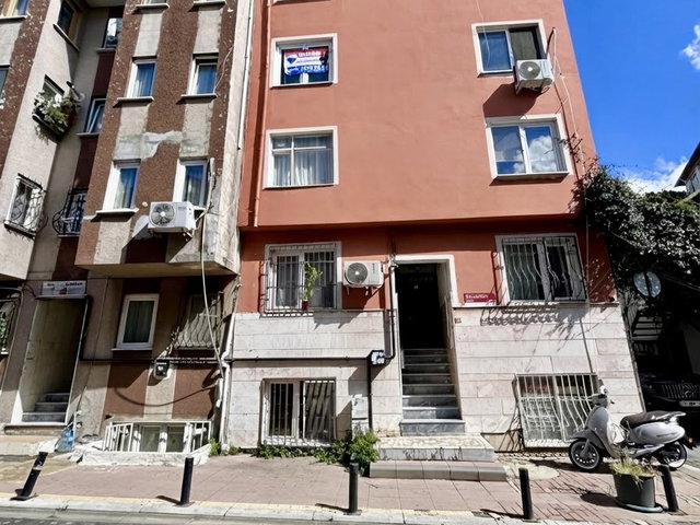 ORTAKÖY DEREBOYU CAD 2. ARAKAT TADİLATLI SATILIK DAİRE