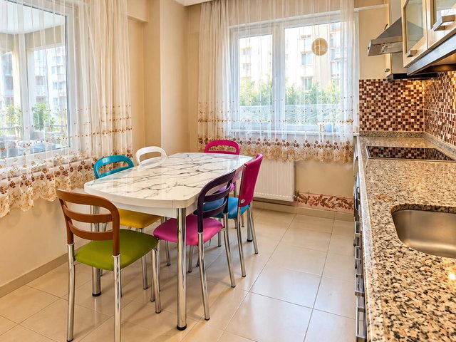 REMAX ADVANTAGE'DEN ALTINŞEHİRDE MÜKEMMEL LOKASYONDA 3+1 SATILIK DAİRE