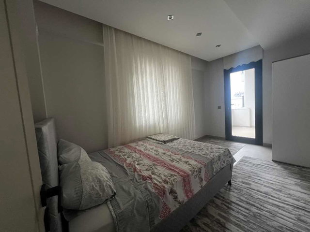 REMAX MODEL DEN KARAHASANLI DA FULL EŞYALI 2+1 LÜX KIRALIK DAIRE