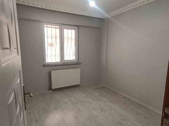 REMAXLAND'DEN FATIH MAH. ÇERKEZKÖY DEVLET HASTANESI DIBI KIRALIK 2+1 DAIRE