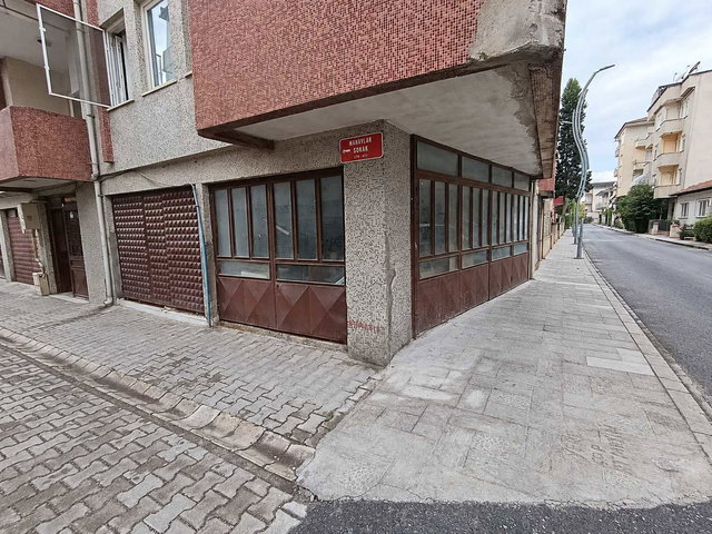 YAHYALAR'DA GARAJLI FIRSAT DAİRE – RE/MAX MOTTO'DAN