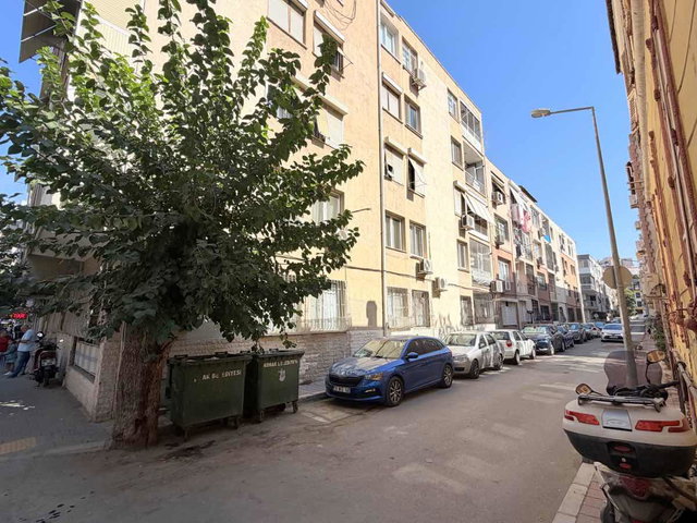 GÜZELYALI’DA | BOŞ, BALKONLU SATILIK 3+1 DAİRE