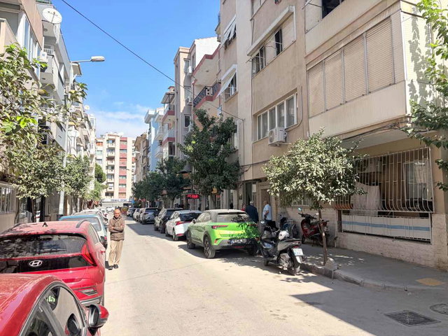 GÜZELYALI’DA | BOŞ, BALKONLU SATILIK 3+1 DAİRE