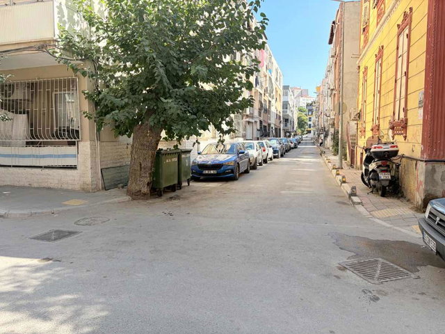 GÜZELYALI’DA | BOŞ, BALKONLU SATILIK 3+1 DAİRE