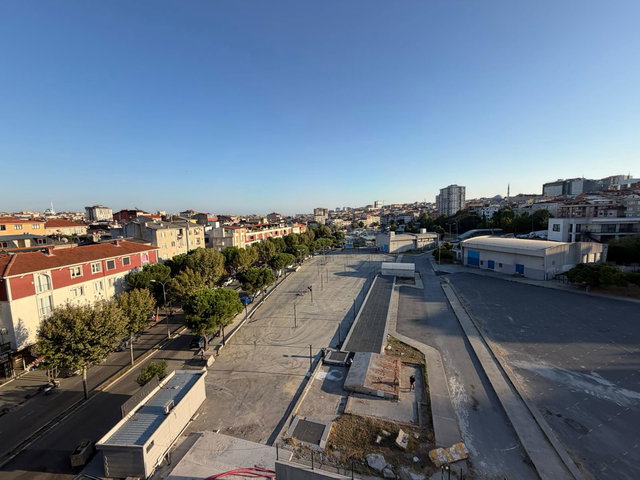 BAĞCILAR KİRAZLIDA METROYA YAKIN FERAH 2+1 SATILIK DAİRE