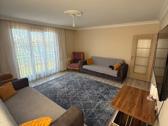 GÜLLÜ BAĞLARDA CADDE ÜZERİ 2+1 SATILIK DAİRE