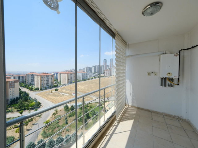 ATA MAH. UMUT YAPI SİTESİNDE 130 M² NET, BOŞ 3+1