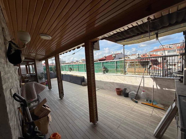 SARIGÖL’DE GÜNEY CEPHELİ 4+2 ÇATI KATI | 190 M² NET | BALKONLU | KREDİYE UYGUN