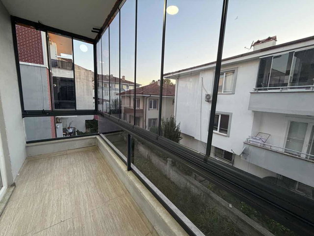 YATIRIMLIK MERKEZİ KONUMDA ARAKAT FIRSAT DAİRE