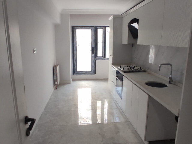 BAĞCILAR KİRAZLI'DA 2+1 SATILIK DAİRE