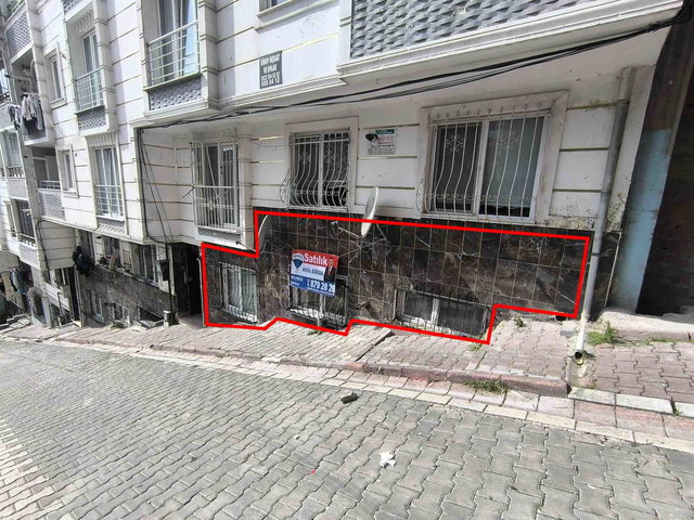 ESENYURT HÜRRİYET MAHALLESİNDE 2+1 | 80 M² BRÜT | KİRACILI YATIRIMLIK SATILIK DAİRE