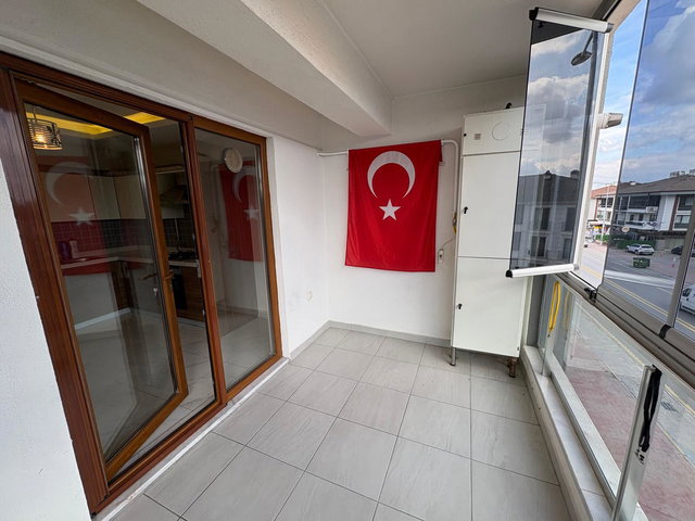 RE/MAX MAVİ'DEN YAZLIK MH KİRALIK 3+1 150M2 CADDE ÜSTÜ DAİRE