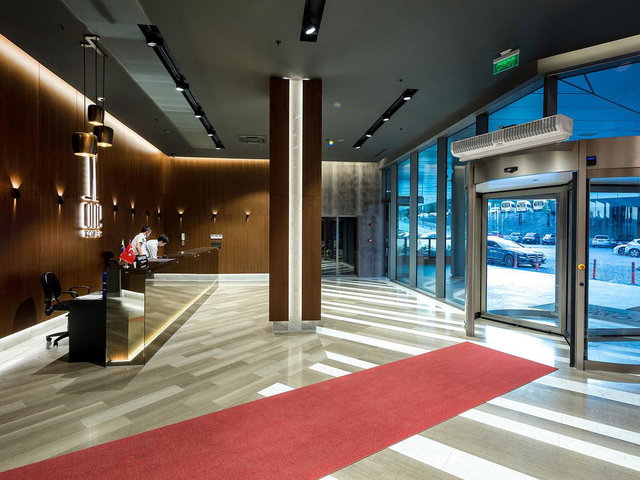 ORAN ONE TOWER’DA 20. KAT 3+1 EŞYALI KİRALIK DAİRE | YERDEN ISITMA, BALKON