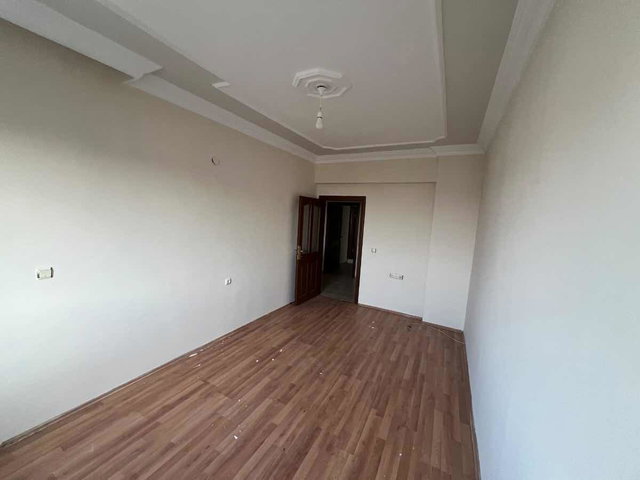 BAŞHARIK MAHALLESİNDE RE/MAX GÜNEŞ'TEN 3+1 SİTE İÇİ DAİRE