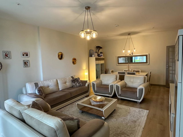 BAŞKENT EMLAK KONUTLARI 3,5+1 BAHÇE KULLANIMLI FIRSAT DAİRE !!