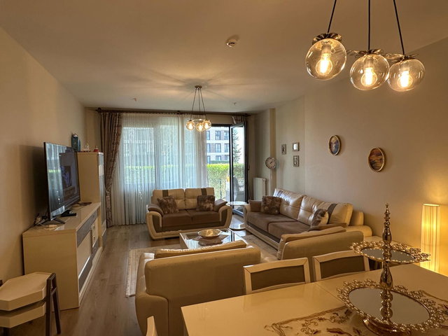 BAŞKENT EMLAK KONUTLARI 3,5+1 BAHÇE KULLANIMLI FIRSAT DAİRE !!